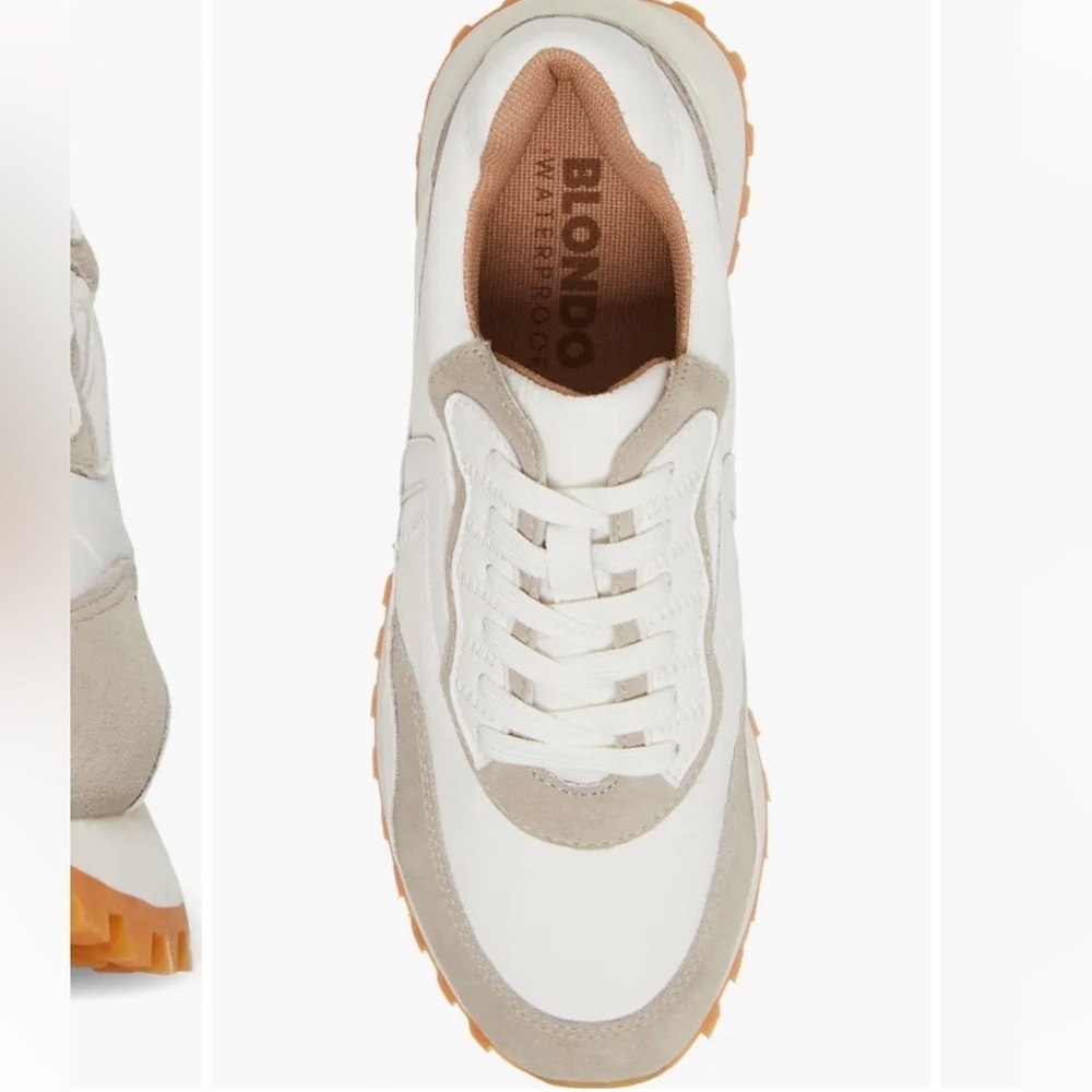 Blondo Lois Retro Waterproof Running Sneaker